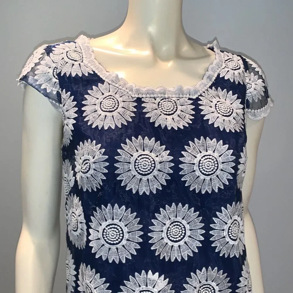 Betsey Johnson new top